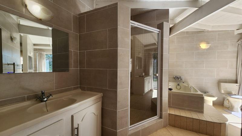 4 Bedroom Property for Sale in Winston Park KwaZulu-Natal