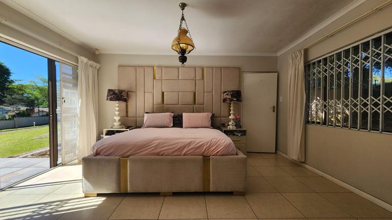4 Bedroom Property for Sale in Winston Park KwaZulu-Natal