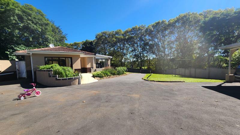 4 Bedroom Property for Sale in Winston Park KwaZulu-Natal