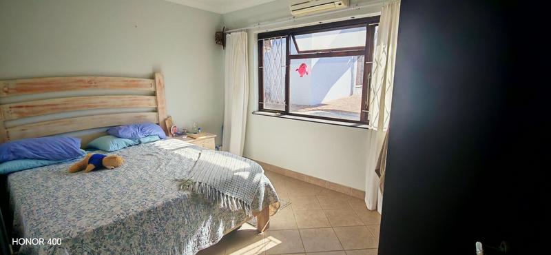 4 Bedroom Property for Sale in Manaba Beach KwaZulu-Natal