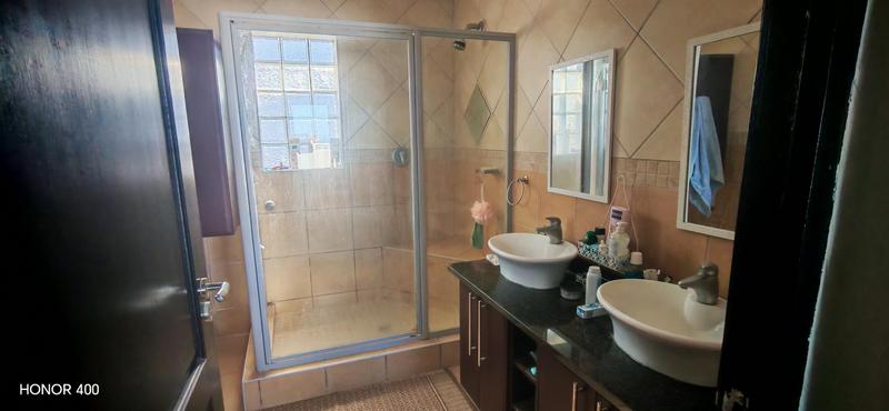 4 Bedroom Property for Sale in Manaba Beach KwaZulu-Natal