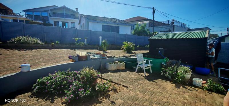 4 Bedroom Property for Sale in Manaba Beach KwaZulu-Natal