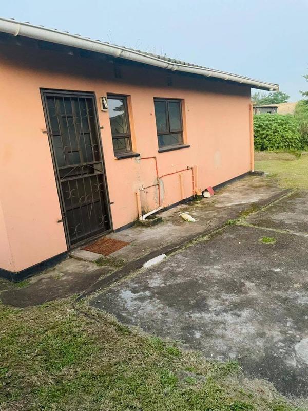 2 Bedroom Property for Sale in Lovu KwaZulu-Natal