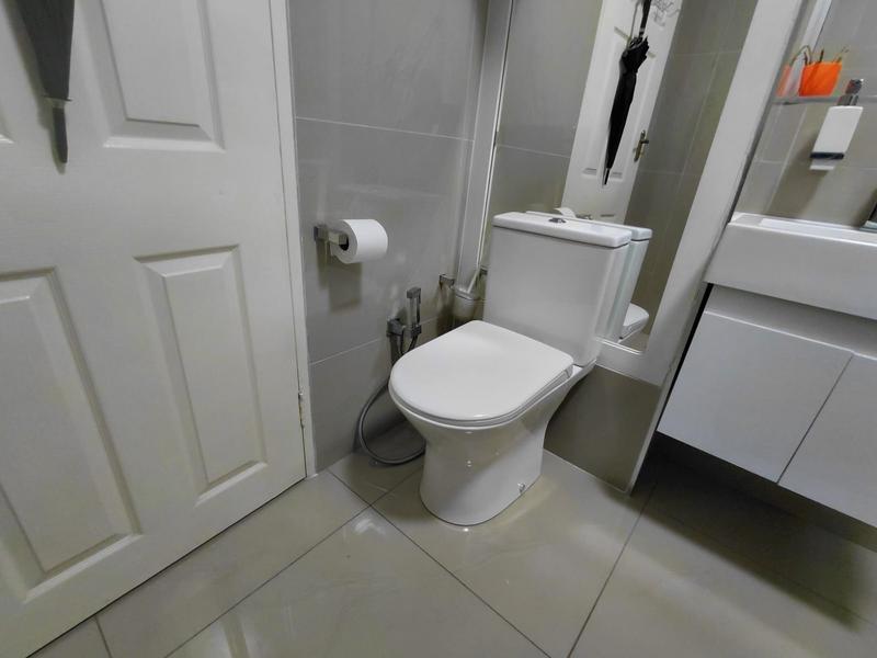 1 Bedroom Property for Sale in North Beach KwaZulu-Natal