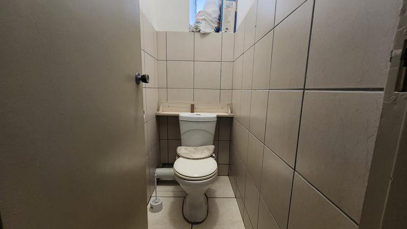 2 Bedroom Property for Sale in Glenwood KwaZulu-Natal