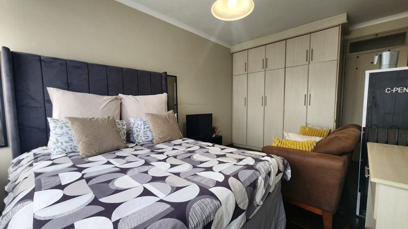 2 Bedroom Property for Sale in Glenwood KwaZulu-Natal