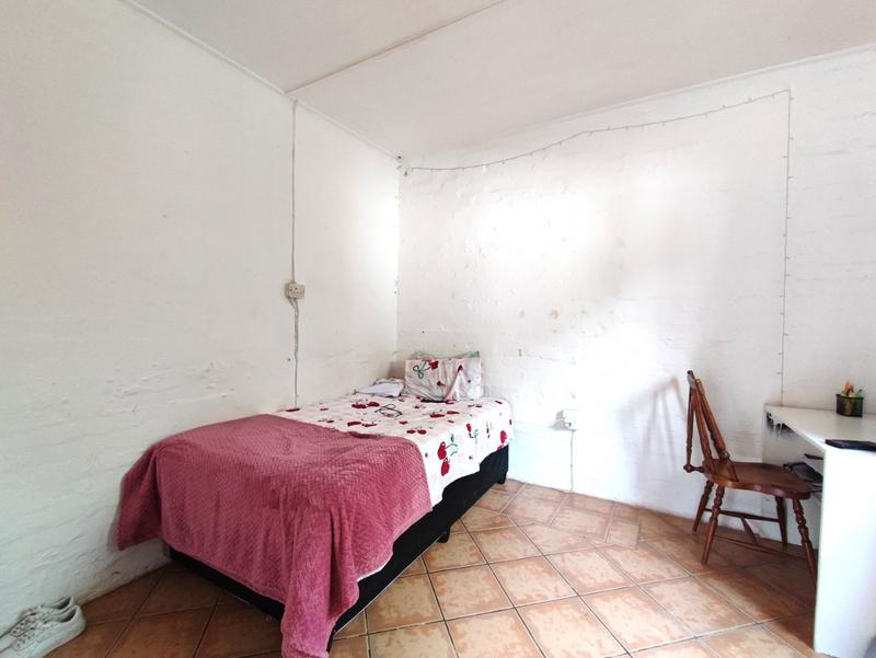 7 Bedroom Property for Sale in Scottsville KwaZulu-Natal