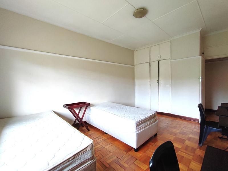 2 Bedroom Property for Sale in Scottsville KwaZulu-Natal