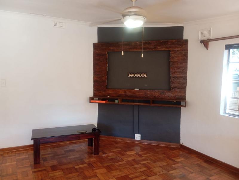 To Let 2 Bedroom Property for Rent in Park Hill KwaZulu-Natal
