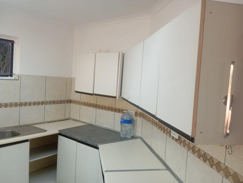 To Let 2 Bedroom Property for Rent in Park Hill KwaZulu-Natal