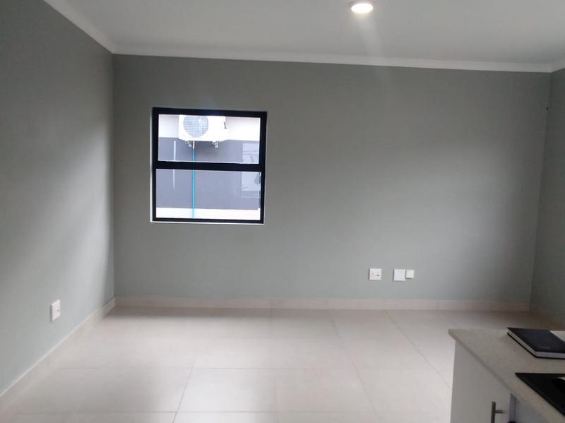 To Let 2 Bedroom Property for Rent in Shakaskraal KwaZulu-Natal