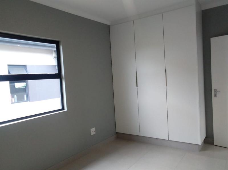 To Let 2 Bedroom Property for Rent in Shakaskraal KwaZulu-Natal