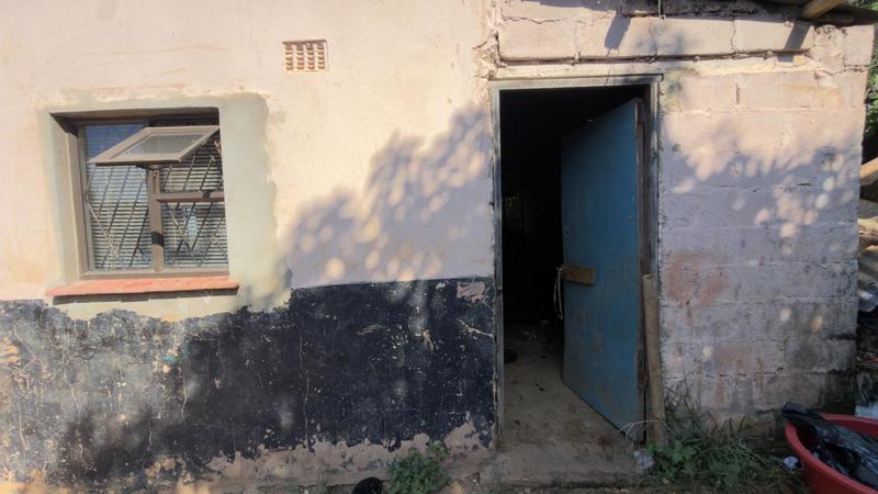 2 Bedroom Property for Sale in Kwamashu KwaZulu-Natal