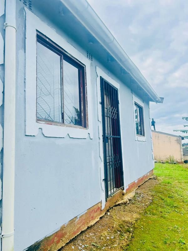 2 Bedroom Property for Sale in Lovu KwaZulu-Natal