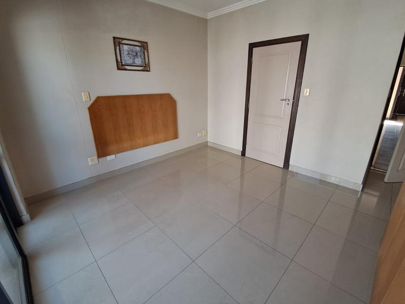 To Let 1 Bedroom Property for Rent in New Town Centre KwaZulu-Natal