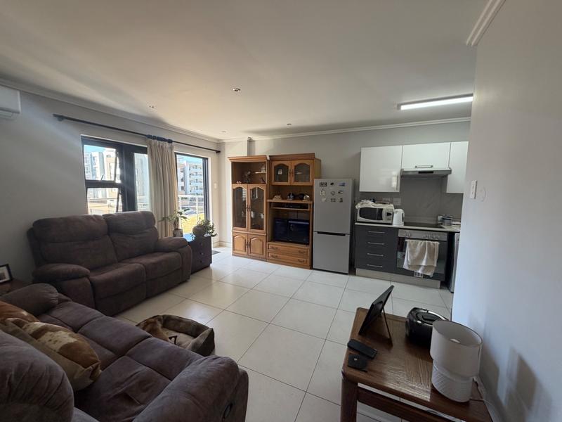 2 Bedroom Property for Sale in New Town Centre KwaZulu-Natal