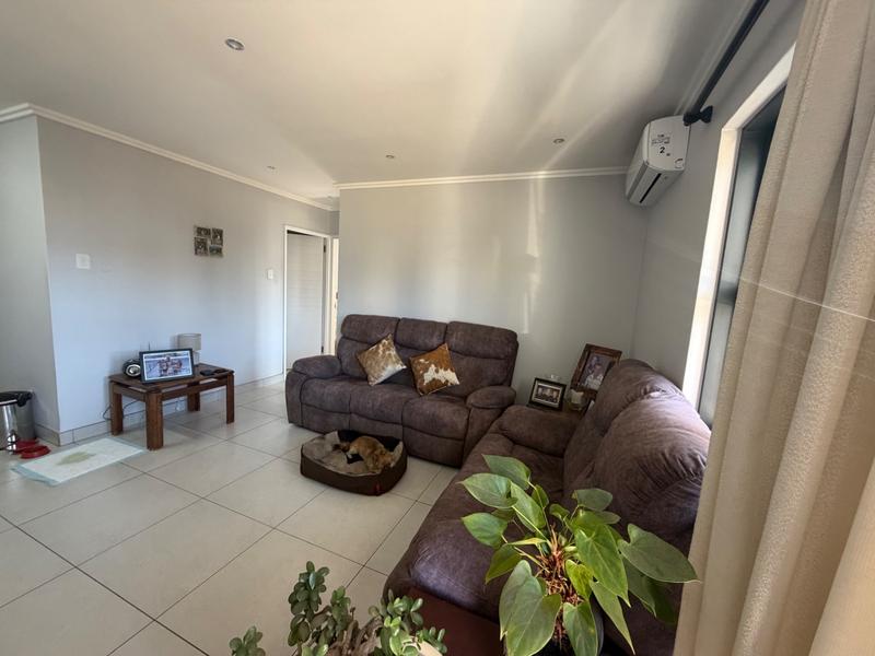 2 Bedroom Property for Sale in New Town Centre KwaZulu-Natal