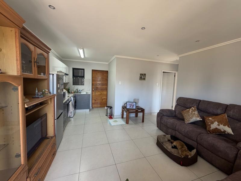 2 Bedroom Property for Sale in New Town Centre KwaZulu-Natal