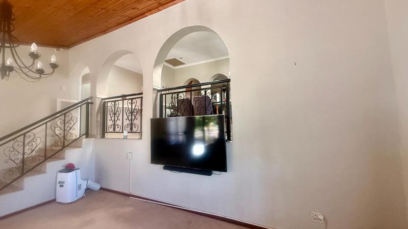 4 Bedroom Property for Sale in Northdene KwaZulu-Natal