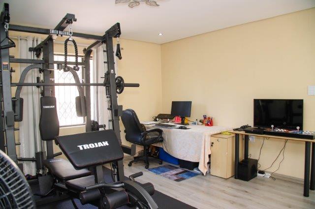 4 Bedroom Property for Sale in Northdene KwaZulu-Natal