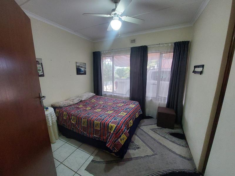 4 Bedroom Property for Sale in Margate KwaZulu-Natal