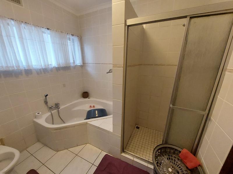 4 Bedroom Property for Sale in Margate KwaZulu-Natal