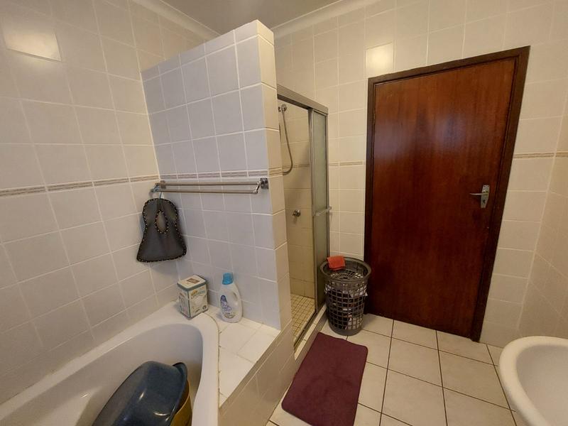 4 Bedroom Property for Sale in Margate KwaZulu-Natal