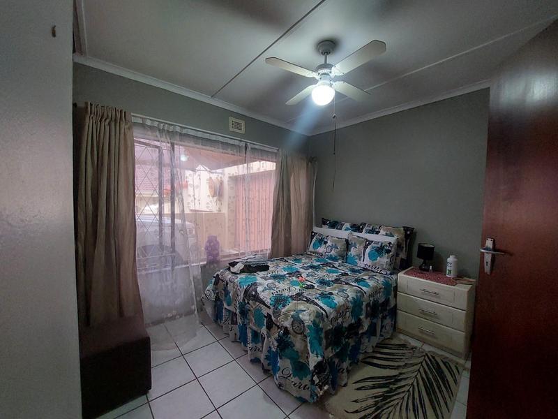 4 Bedroom Property for Sale in Margate KwaZulu-Natal