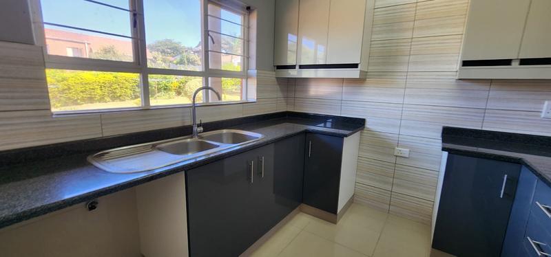 To Let 2 Bedroom Property for Rent in Umkomaas KwaZulu-Natal