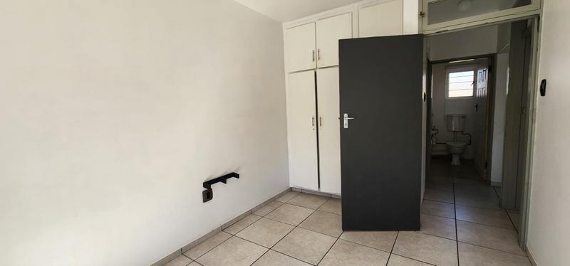 To Let 2 Bedroom Property for Rent in Umkomaas KwaZulu-Natal