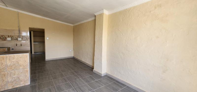 To Let 1 Bedroom Property for Rent in Umkomaas KwaZulu-Natal