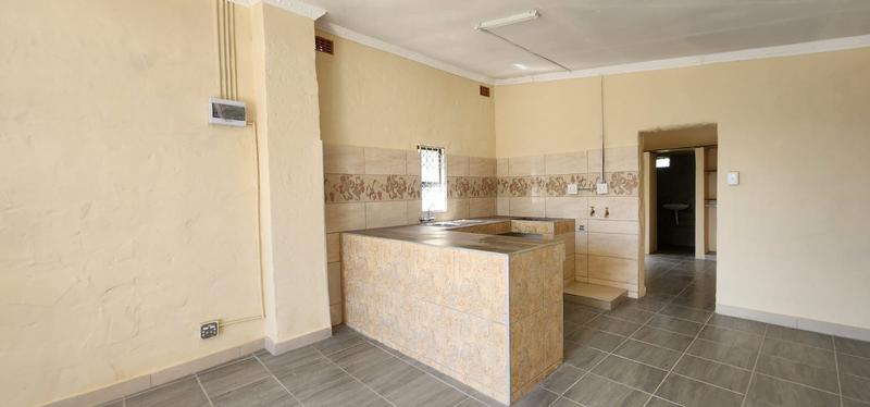 To Let 1 Bedroom Property for Rent in Umkomaas KwaZulu-Natal