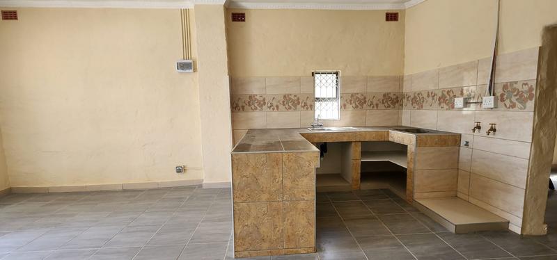 To Let 1 Bedroom Property for Rent in Umkomaas KwaZulu-Natal