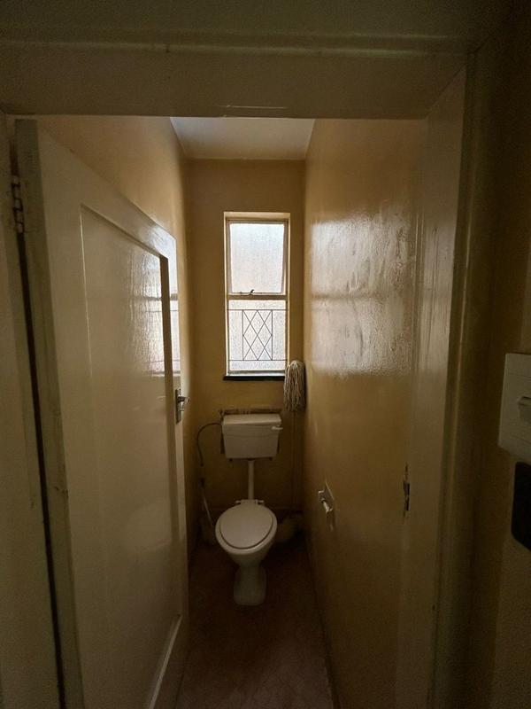 2 Bedroom Property for Sale in Scottsville KwaZulu-Natal