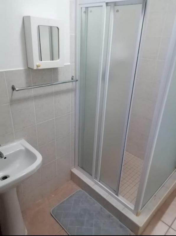 To Let 1 Bedroom Property for Rent in Durban North KwaZulu-Natal