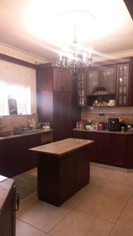 5 Bedroom Property for Sale in Clare Estate KwaZulu-Natal