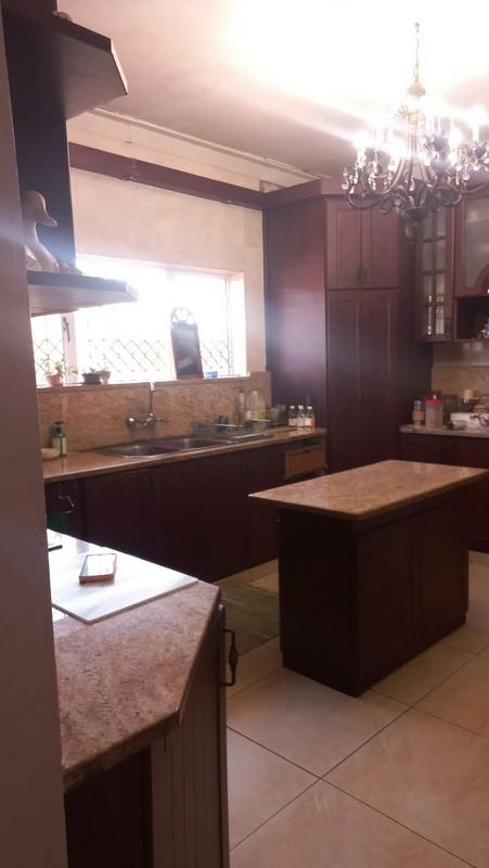 5 Bedroom Property for Sale in Clare Estate KwaZulu-Natal