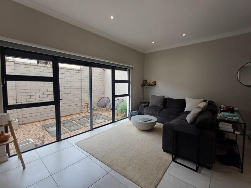 4 Bedroom Property for Sale in Morningside KwaZulu-Natal