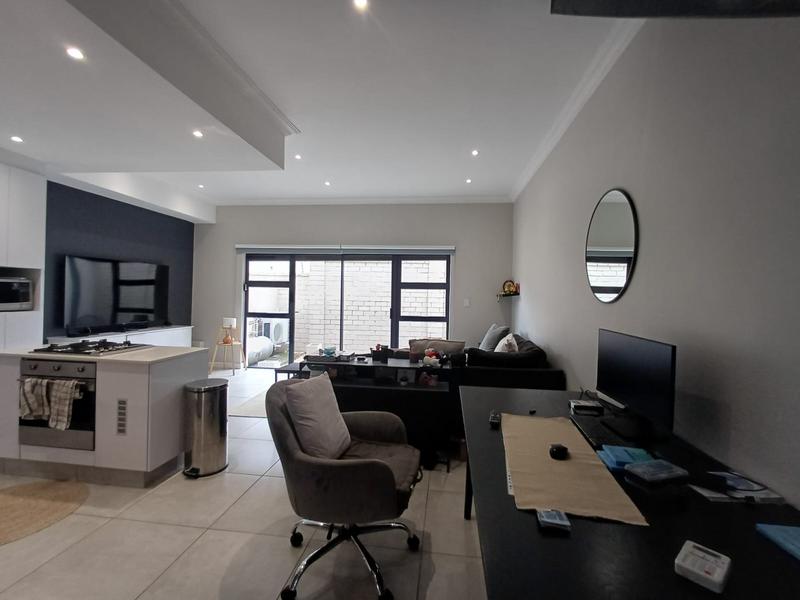 4 Bedroom Property for Sale in Morningside KwaZulu-Natal