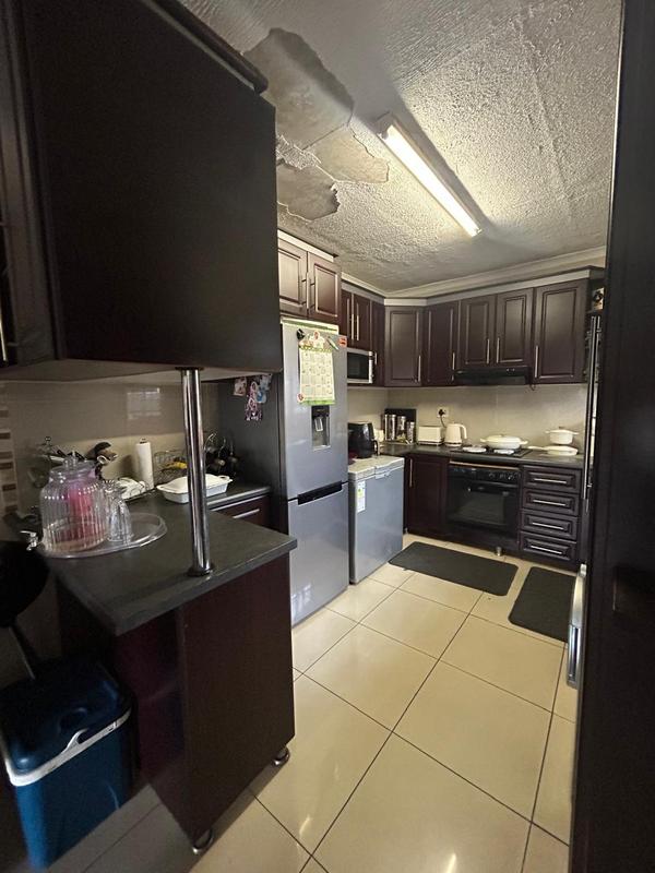 2 Bedroom Property for Sale in Montclair KwaZulu-Natal
