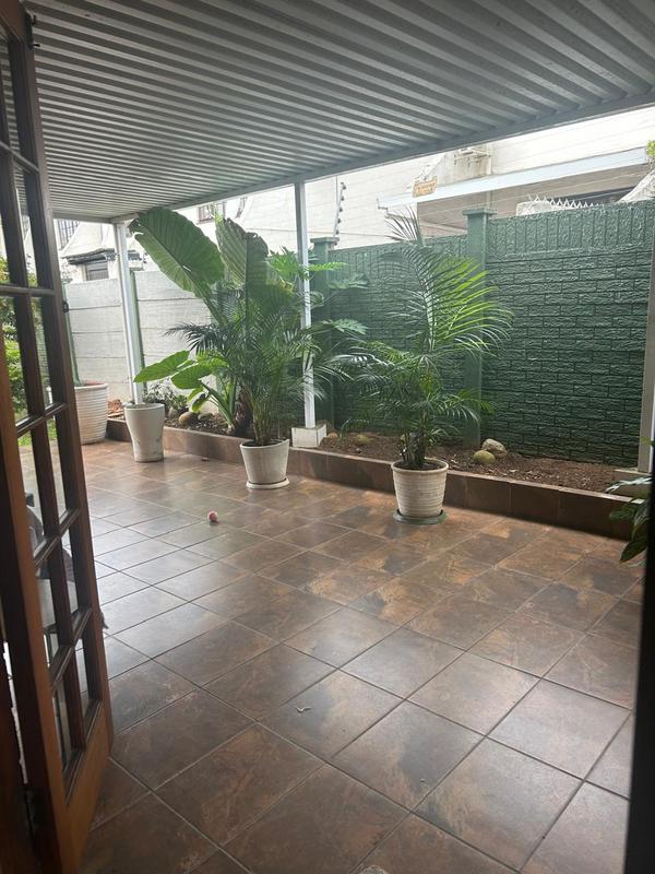 2 Bedroom Property for Sale in Montclair KwaZulu-Natal