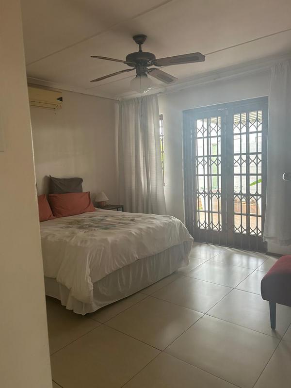 2 Bedroom Property for Sale in Montclair KwaZulu-Natal
