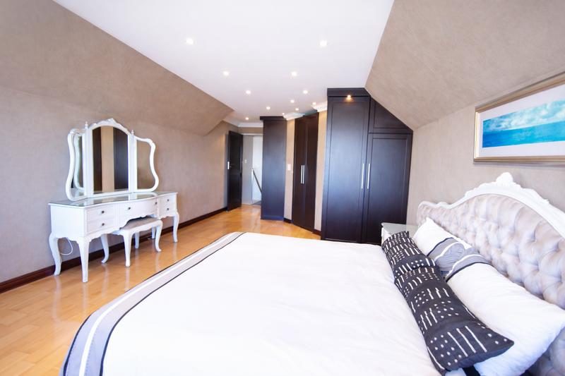 To Let 4 Bedroom Property for Rent in Umhlanga Ridge KwaZulu-Natal