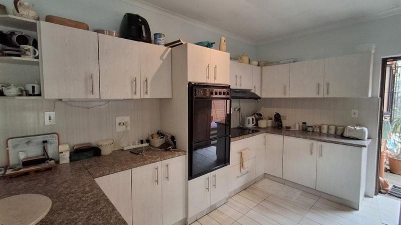 5 Bedroom Property for Sale in Malvern KwaZulu-Natal
