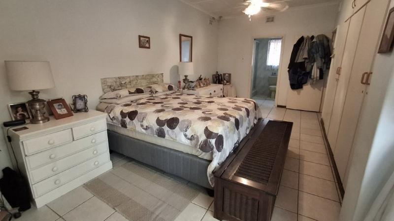 5 Bedroom Property for Sale in Malvern KwaZulu-Natal
