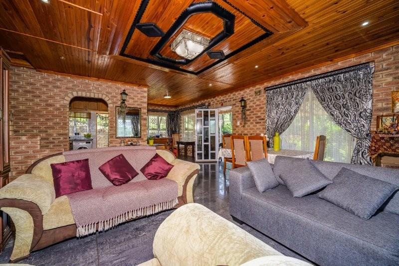 3 Bedroom Property for Sale in Queensburgh KwaZulu-Natal