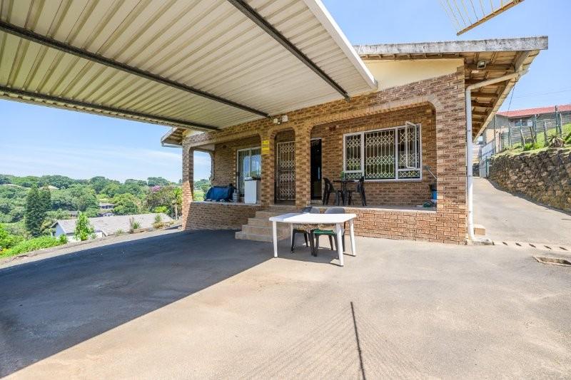 3 Bedroom Property for Sale in Queensburgh KwaZulu-Natal