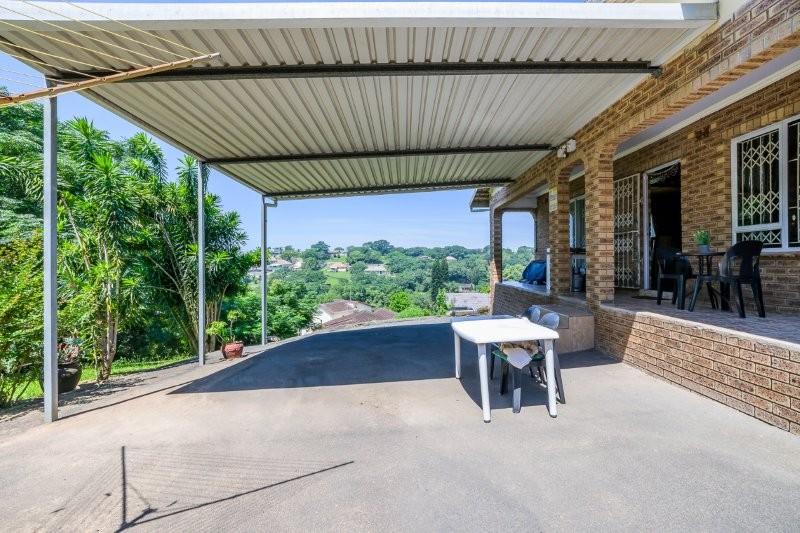 3 Bedroom Property for Sale in Queensburgh KwaZulu-Natal