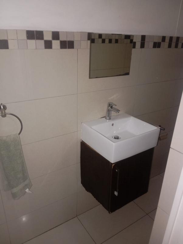 To Let 1 Bedroom Property for Rent in Umhlanga Ridge KwaZulu-Natal