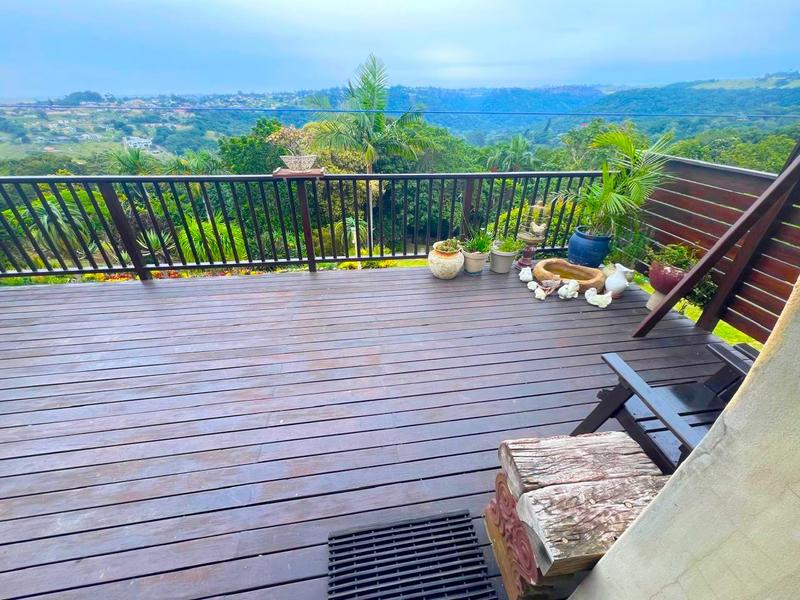 2 Bedroom Property for Sale in Port Edward KwaZulu-Natal